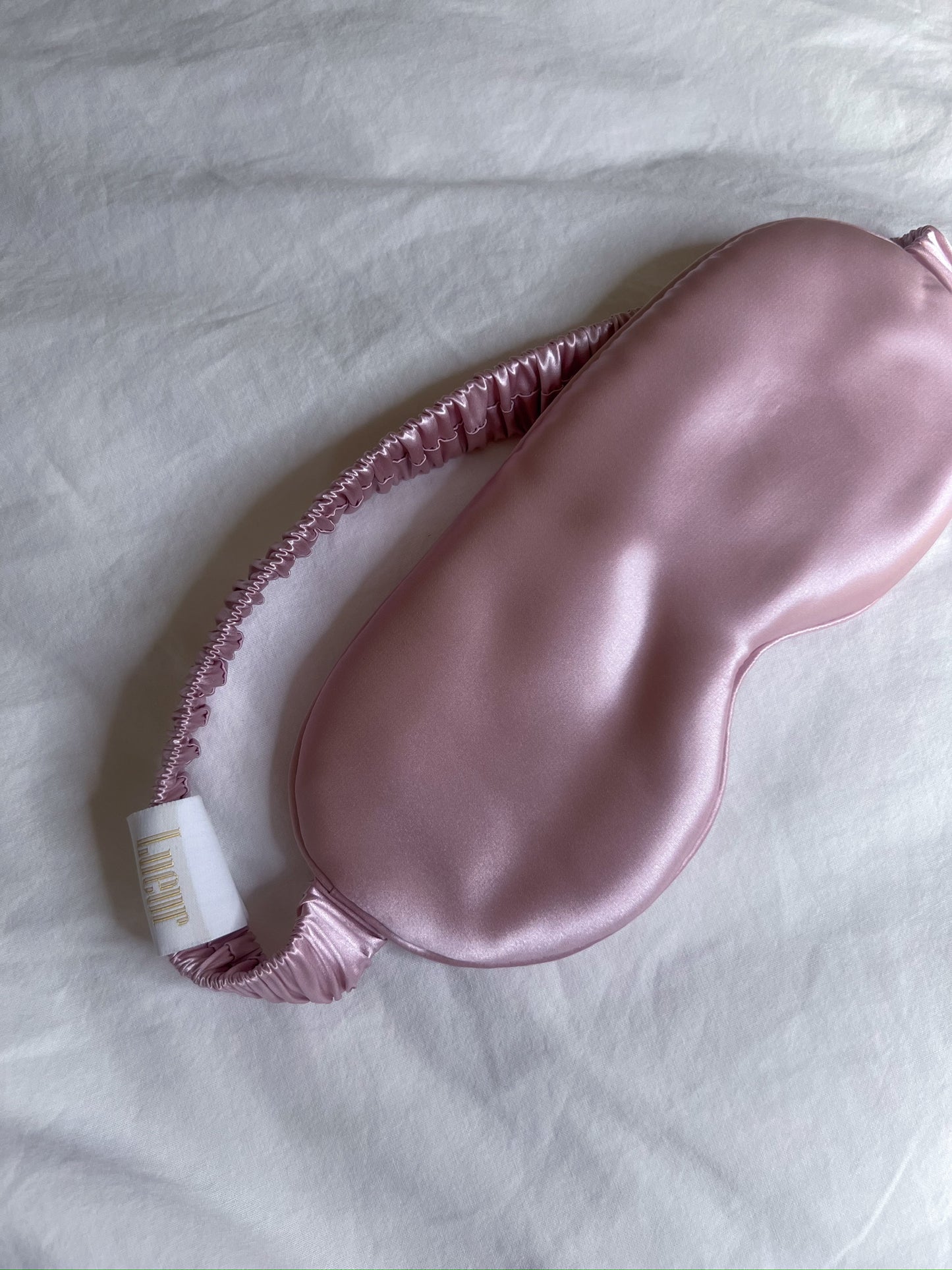 Silk Eye Mask in Pink